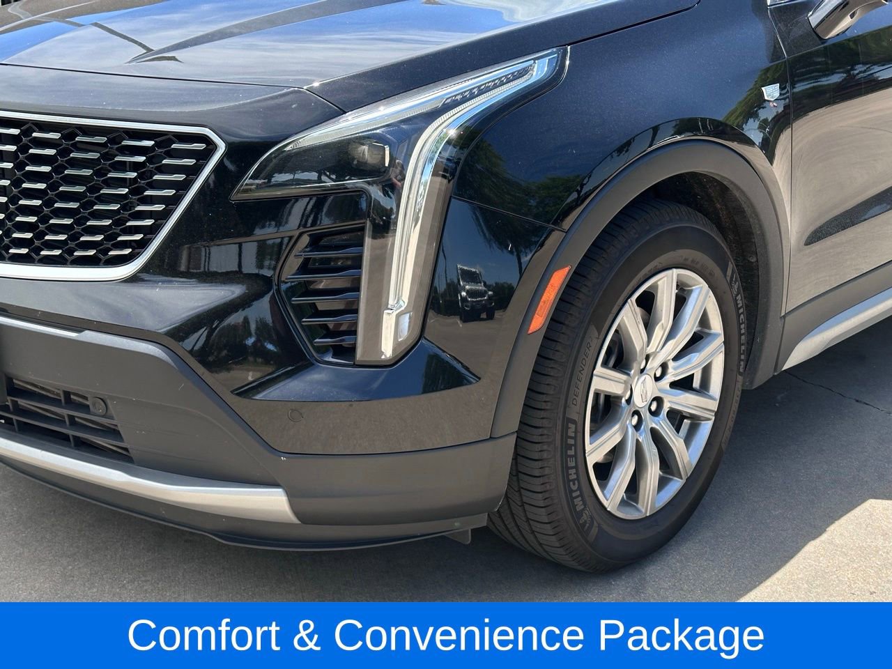 Used 2020 Cadillac XT4 Premium Luxury FWD image 5