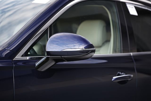 Used 2026 Genesis GV70 2.5T image 12