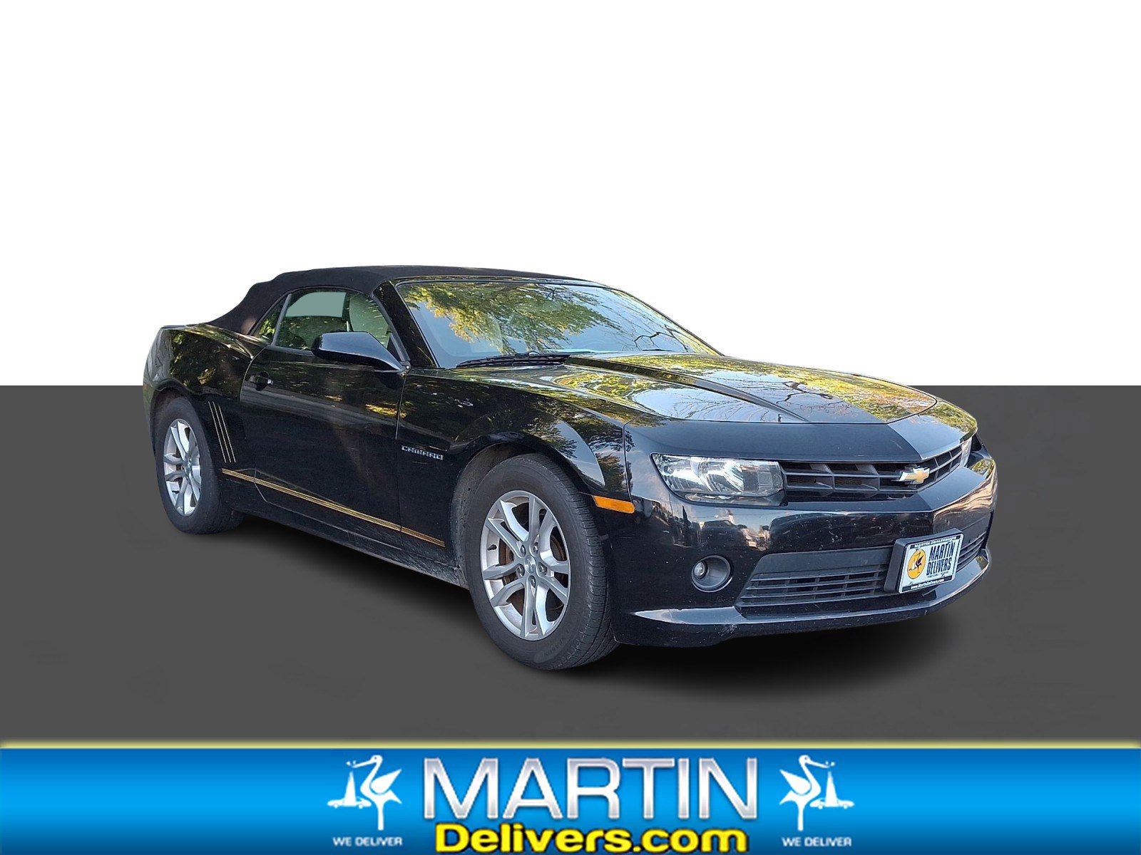Used 2015 Chevrolet Camaro LT RWD image 1