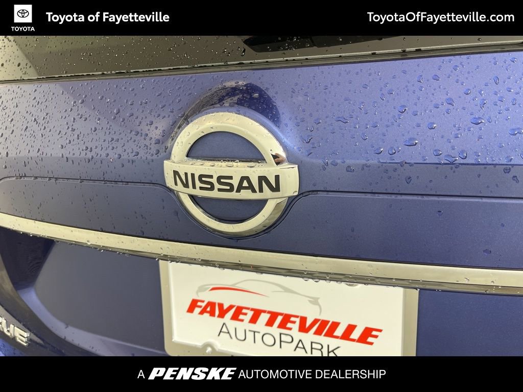 Used 2018 Nissan Rogue SL image 12