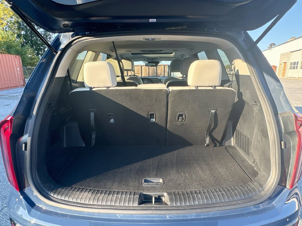 Certified 2024 Kia Telluride S w/ S Sunroof Package AWD/4WD image 32