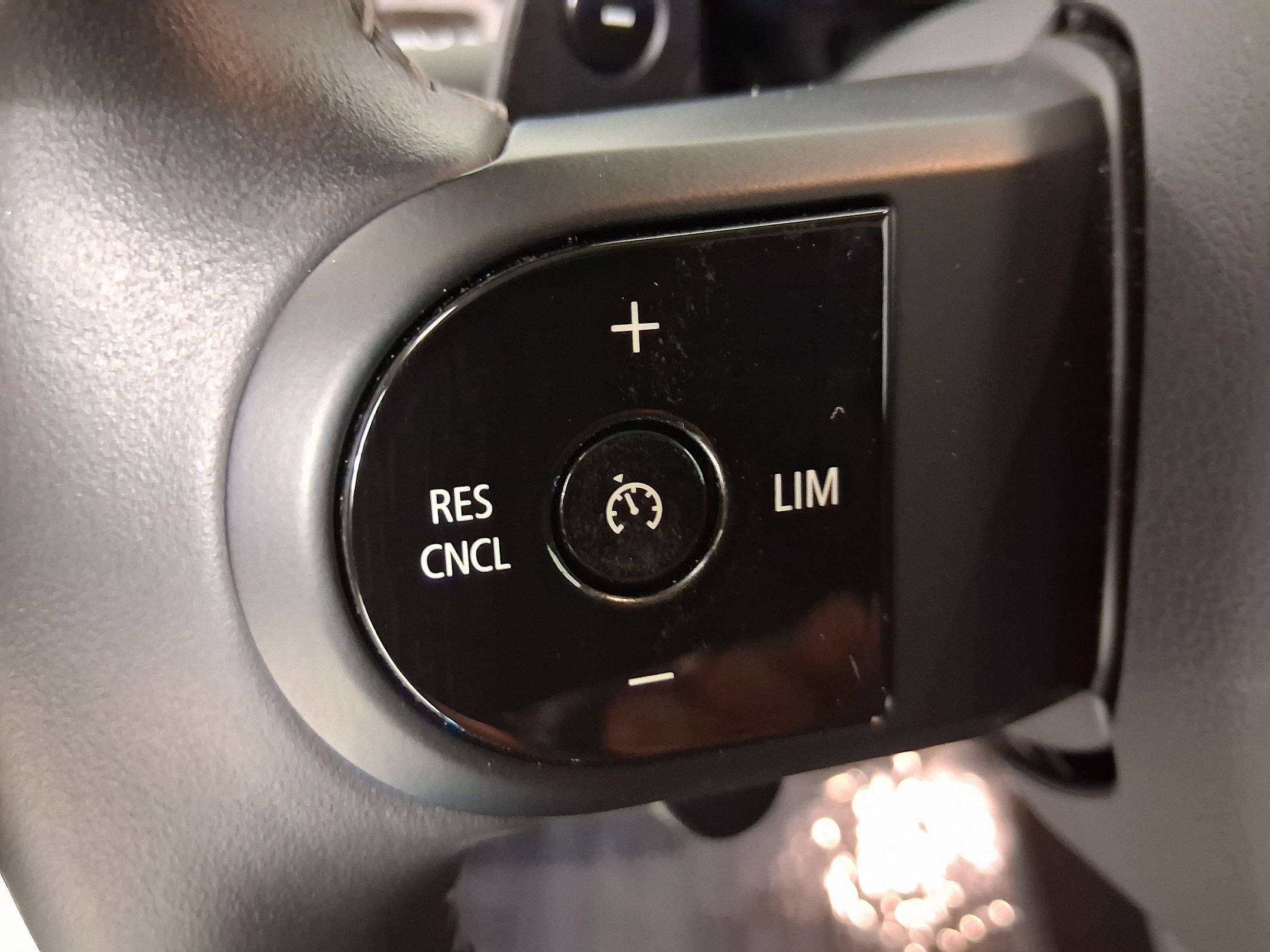 Certified 2024 MINI Cooper S FWD image 22