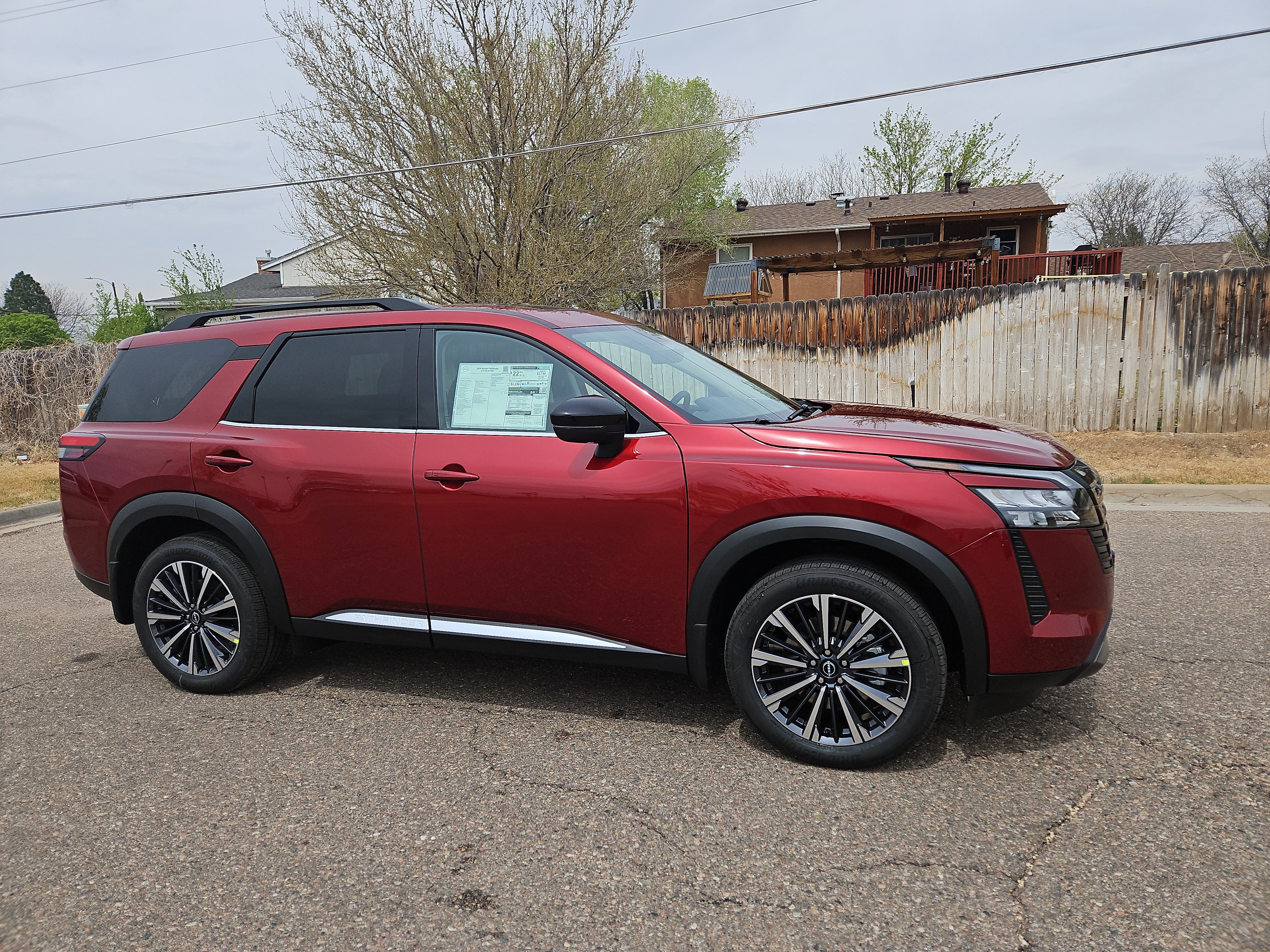 New 2026 Nissan Pathfinder Platinum AWD/4WD image 2