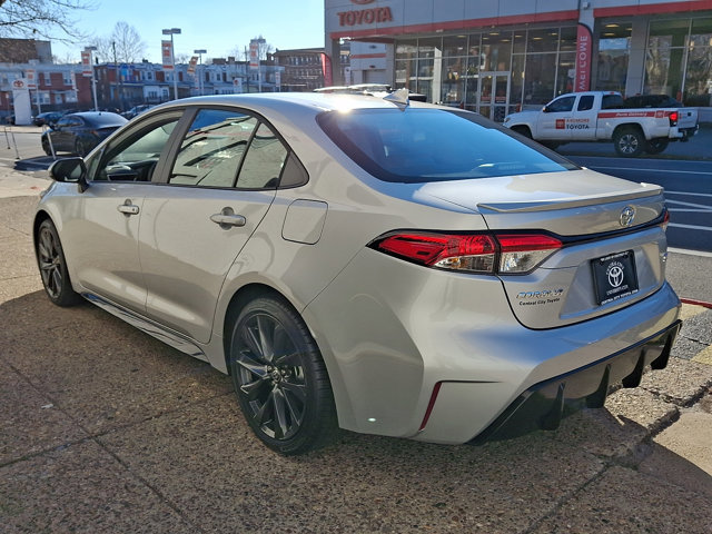 Certified 2026 Toyota Corolla SE FWD image 4