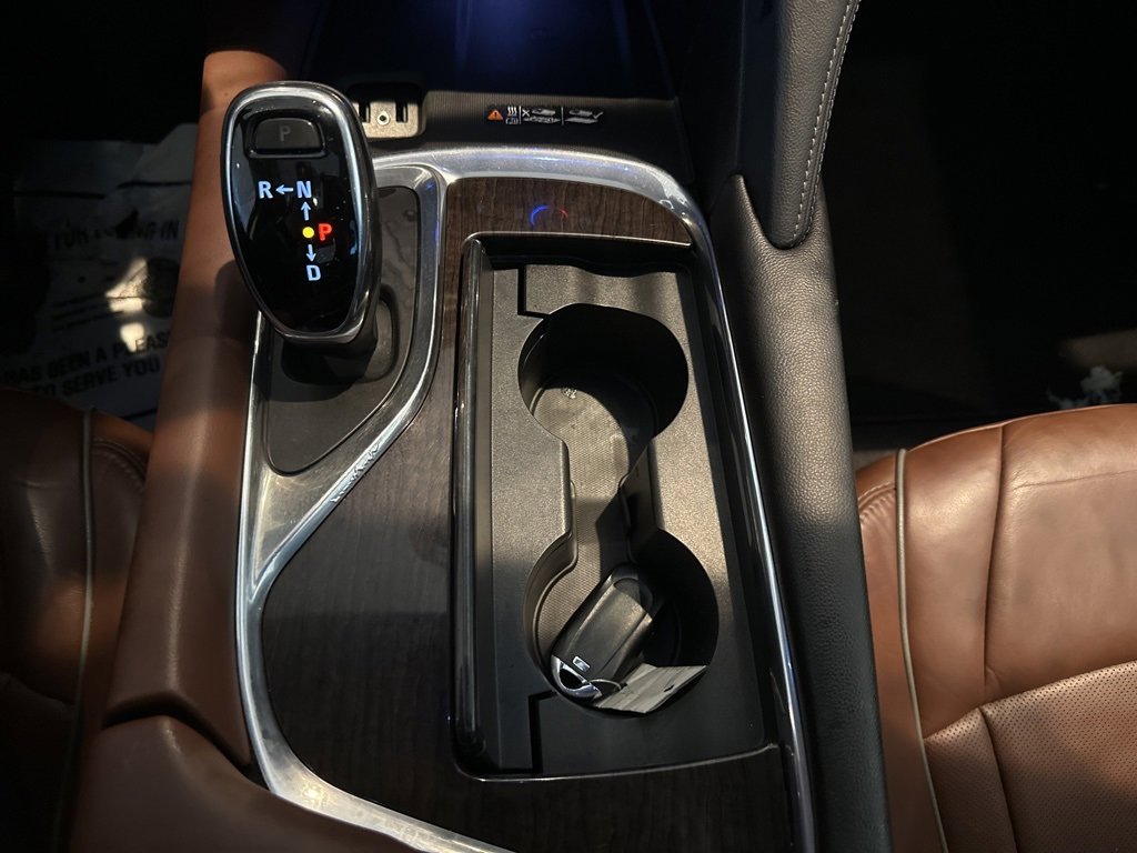 Used 2019 Buick Enclave Avenir w/ Avenir Technology Package image 27