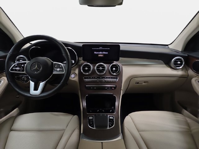 Used 2022 Mercedes-Benz GLC 300 4MATIC image 10