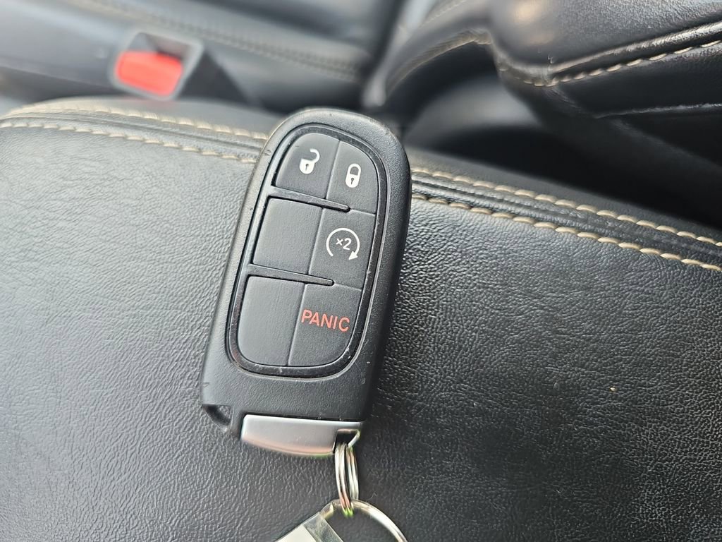 Certified 2017 Jeep Cherokee Limited AWD/4WD image 34