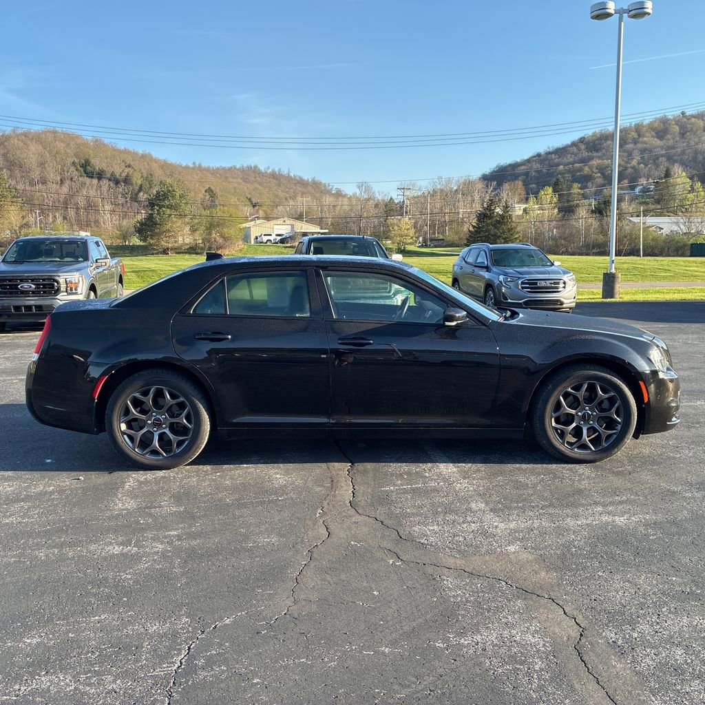 Used 2017 Chrysler 300 S w/ 300S Premium Group AWD/4WD image 6