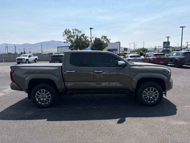 Used 2025 Toyota Tacoma Limited AWD/4WD image 3