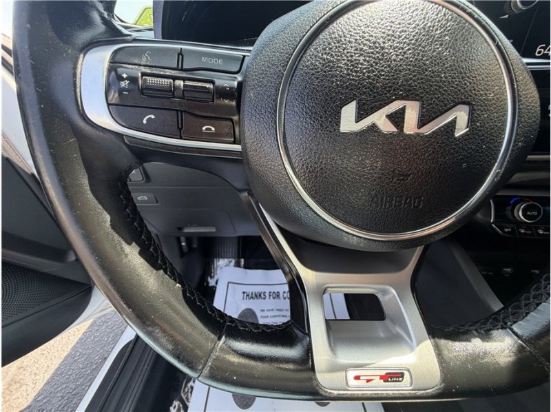 Used 2022 Kia K5 GT-Line FWD image 30