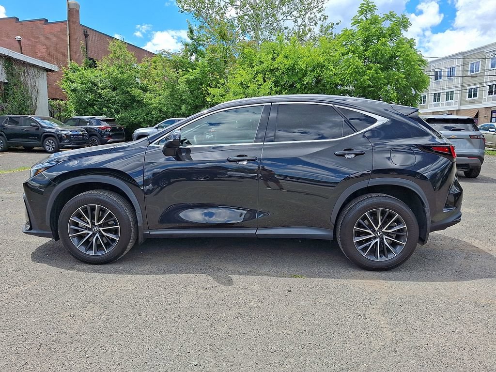 Used 2024 Lexus NX 250 FWD image 4