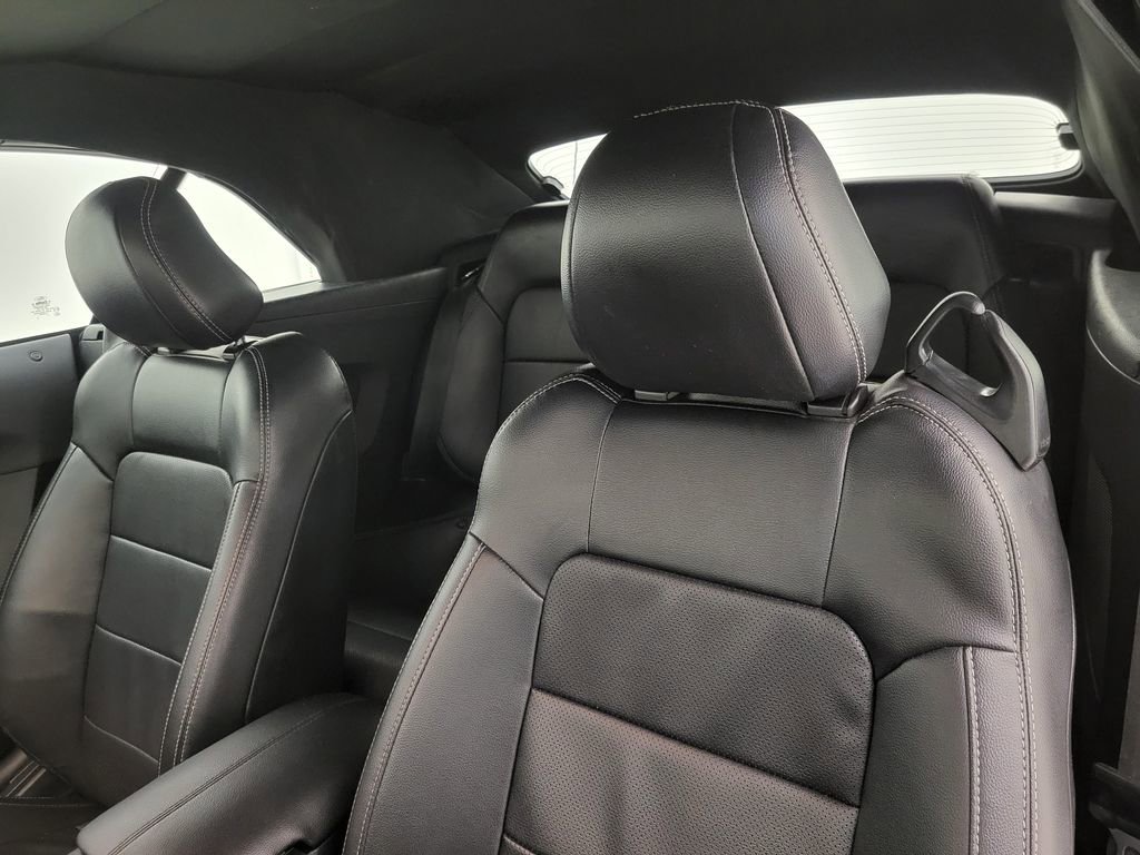 Used 2022 Ford Mustang Premium image 27