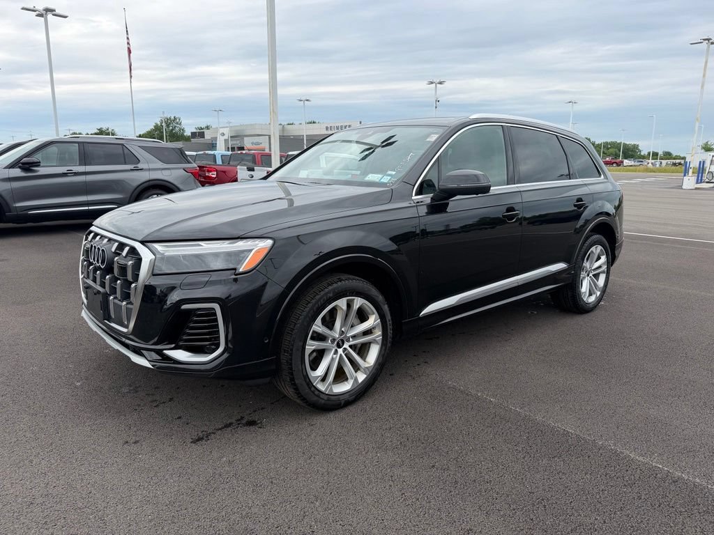 Used 2025 Audi Q7 3.0T Premium Plus AWD/4WD image 1
