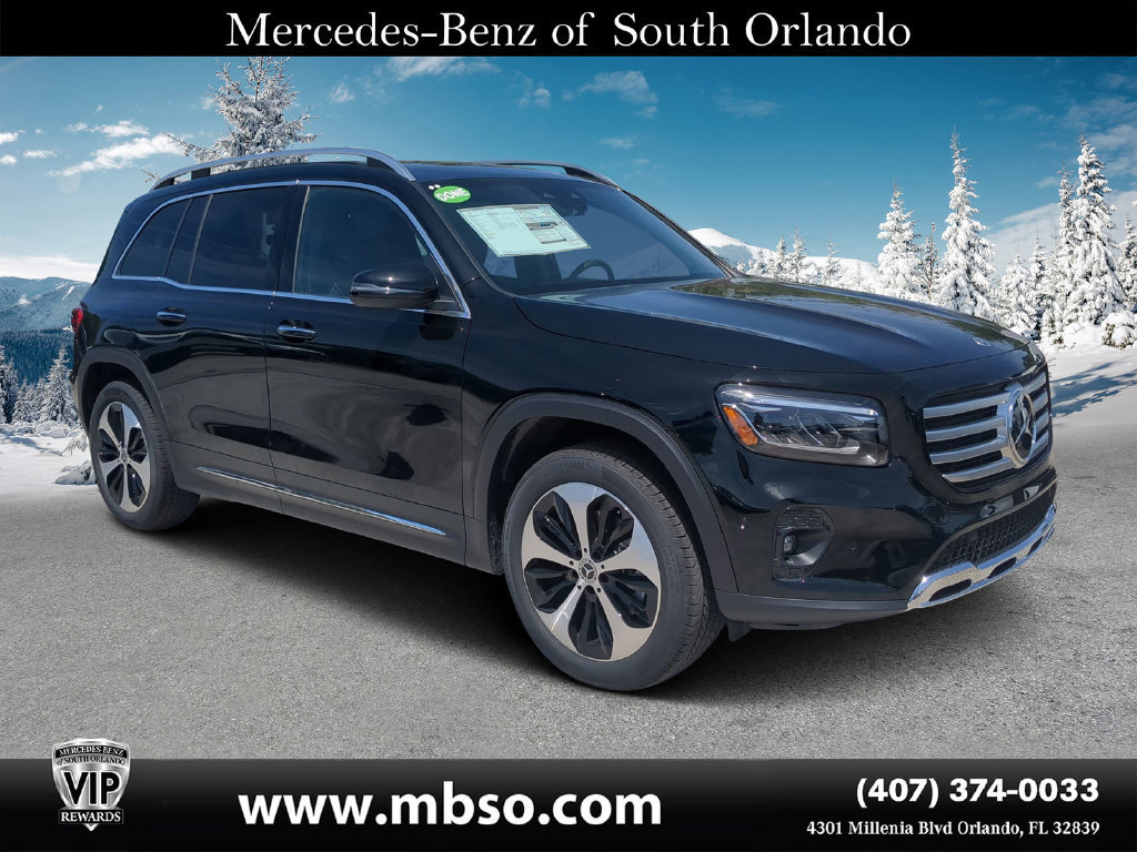 Used 2024 Mercedes-Benz GLB 250 4MATIC image 1