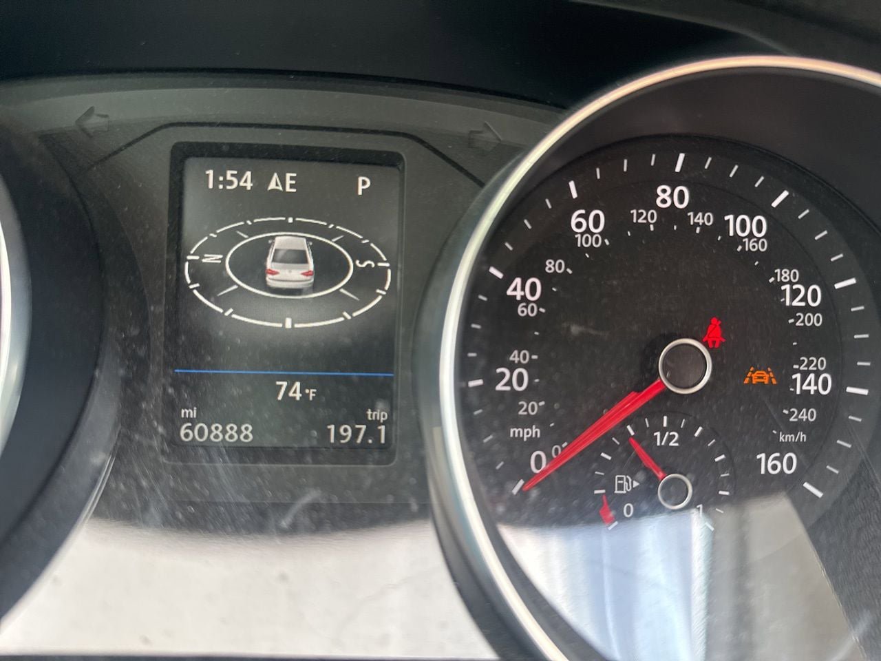 Used 2018 Volkswagen Passat 3.6 SEL Premium image 40