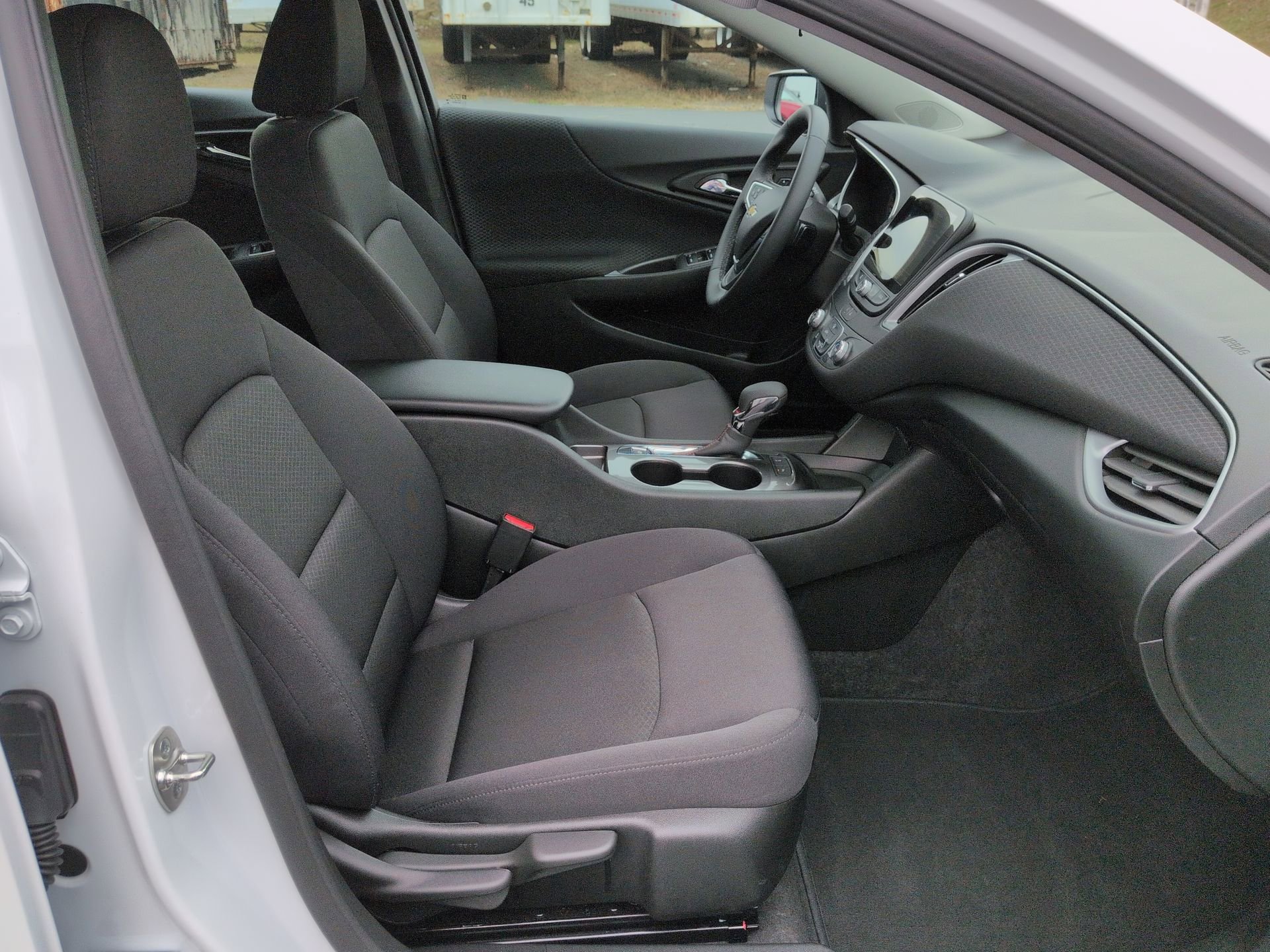 Certified 2025 Chevrolet Malibu RS image 27