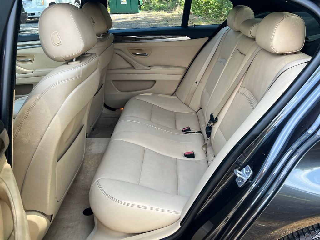 Used 2014 BMW 535i Sedan RWD image 13