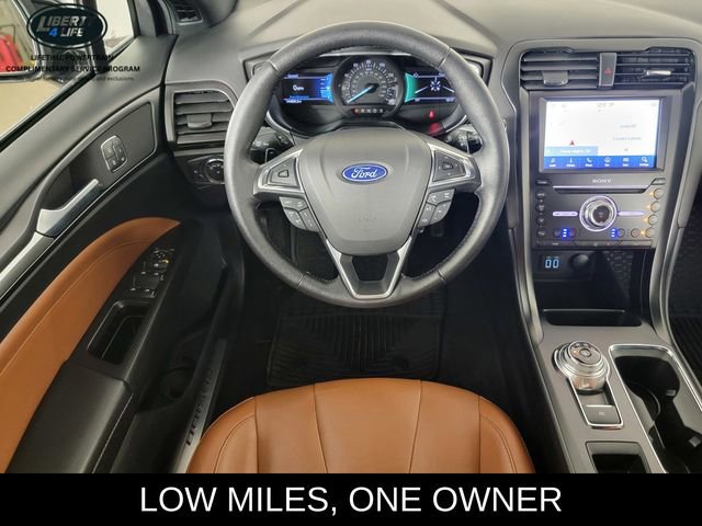 Used 2019 Ford Fusion Titanium AWD/4WD image 24