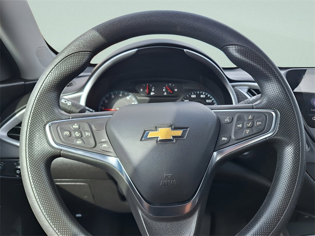 Used 2024 Chevrolet Malibu LT image 14
