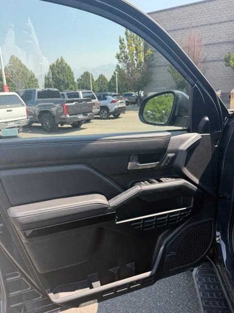 New 2026 Toyota 4Runner Limited AWD/4WD image 13