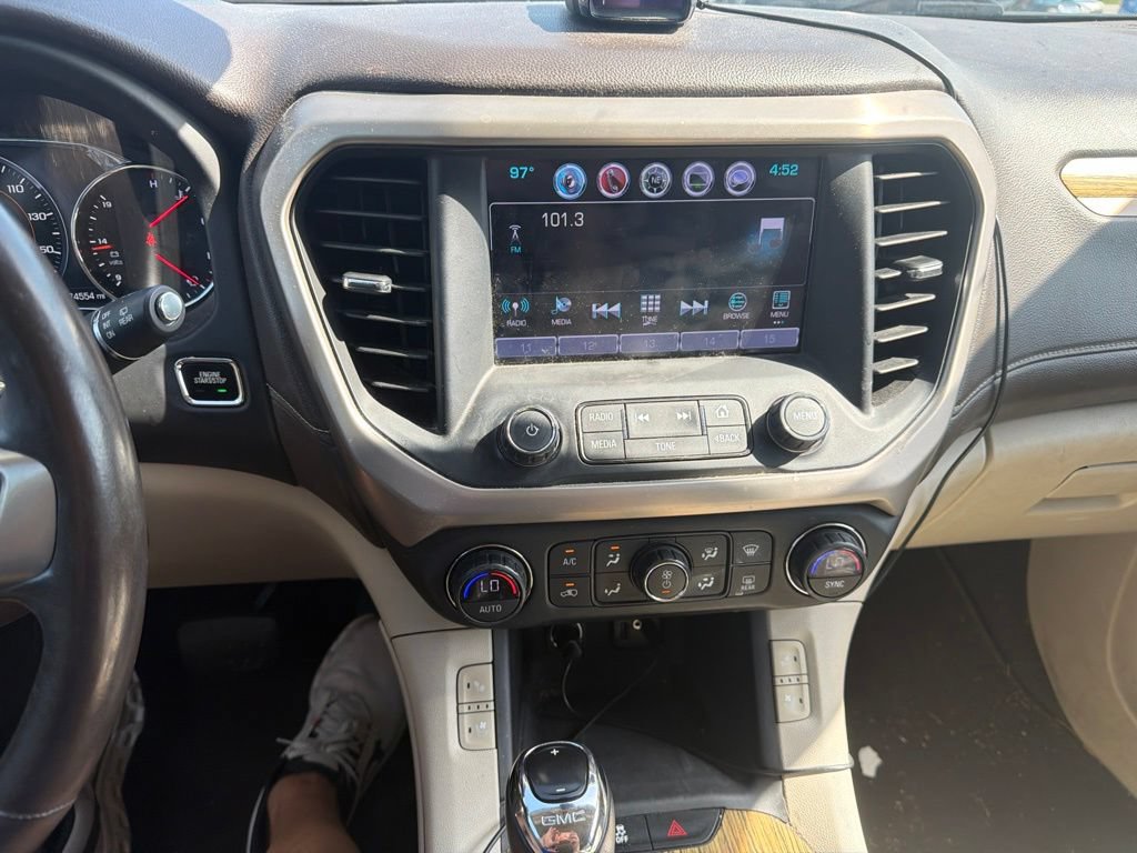 Used 2017 GMC Acadia Denali w/ Technology Package AWD/4WD image 10