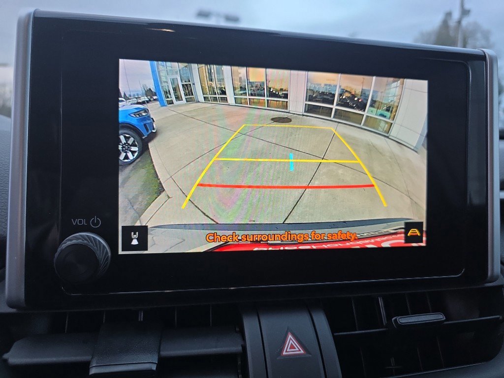 Used 2023 Toyota RAV4 LE image 21