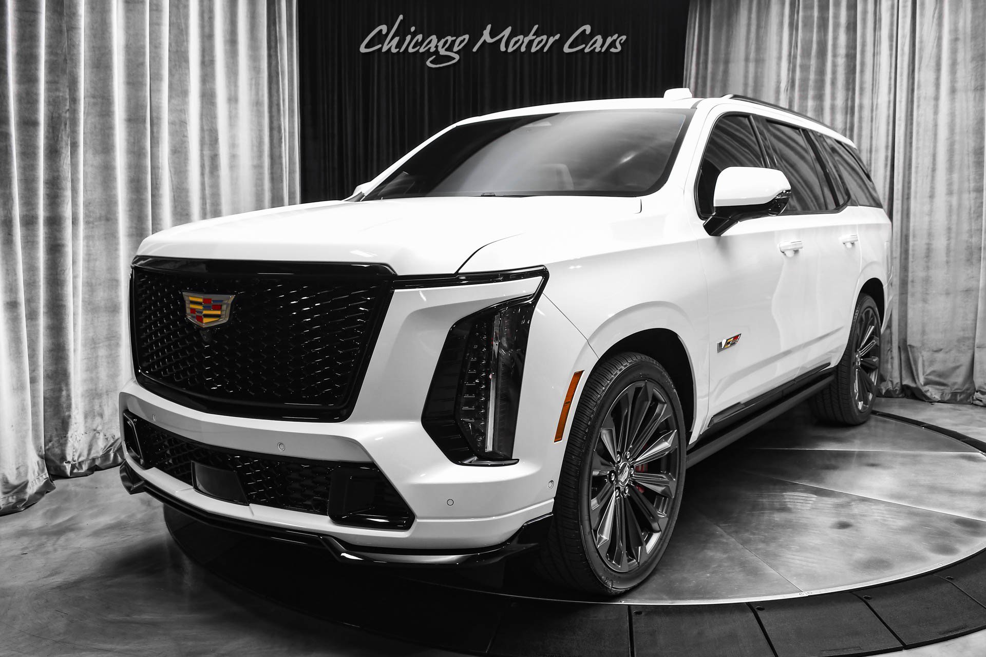 Used 2025 Cadillac Escalade V image 40