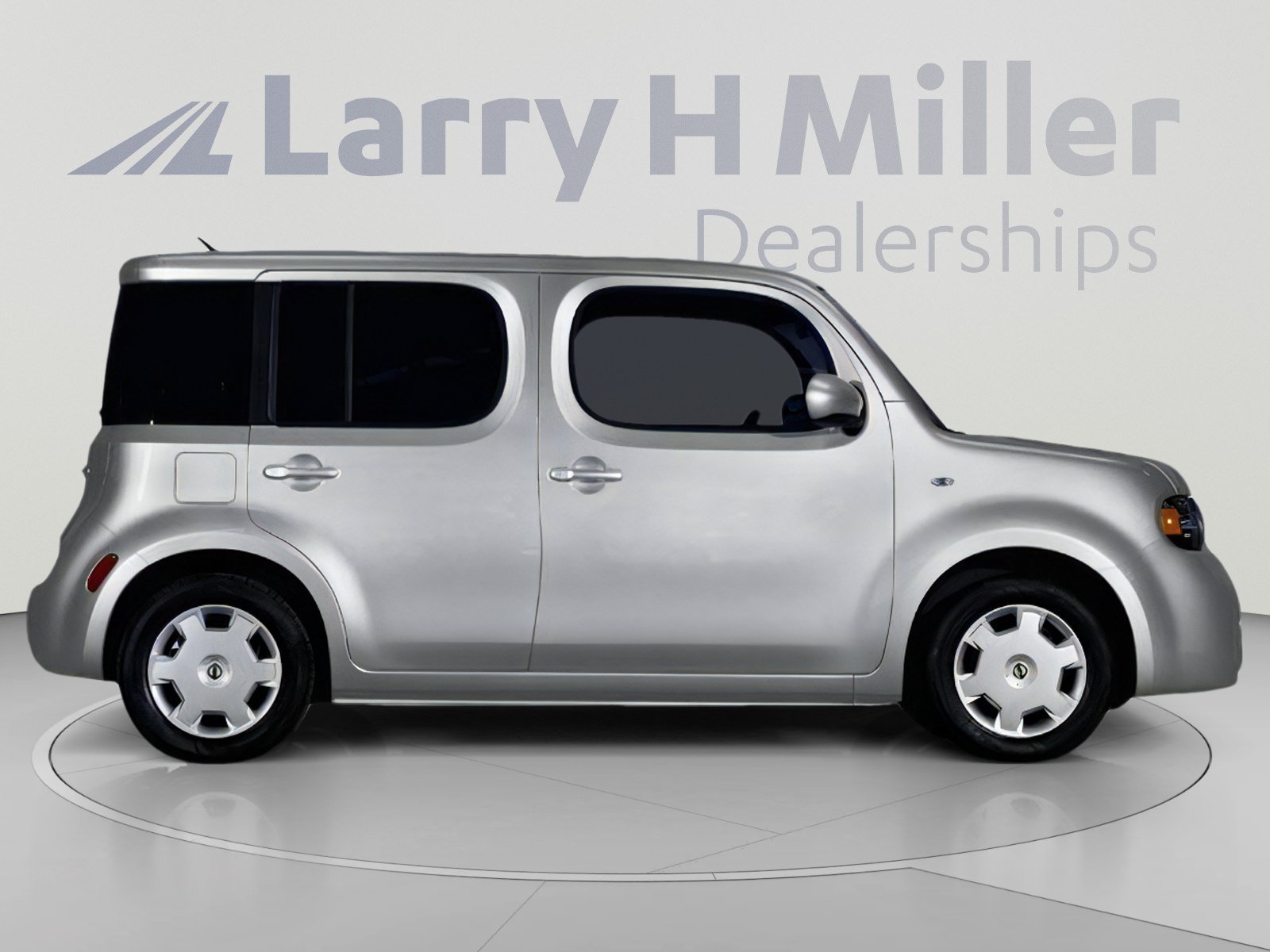 Used 2009 Nissan Cube 1.8 S w/ Interior Designer Pkg FWD image 6
