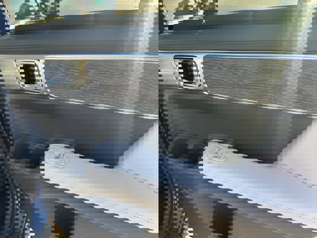 New 2026 Hyundai Santa Fe Limited image 21