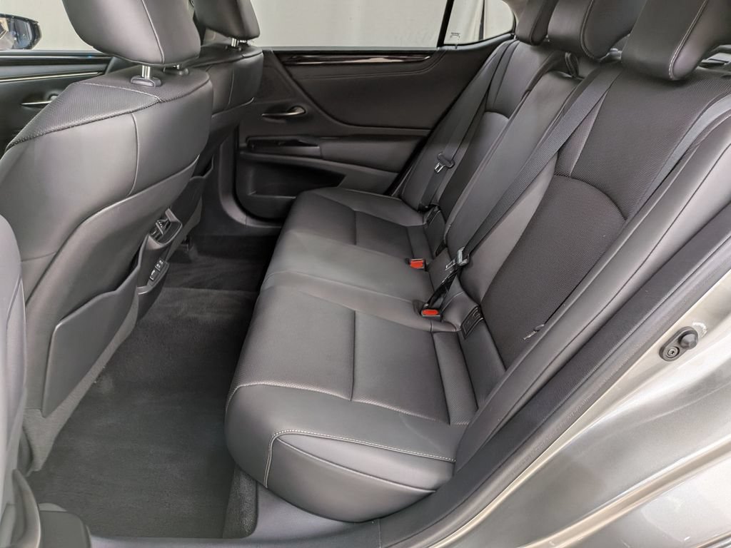 Certified 2021 Lexus ES 250 w/ Premium Package AWD/4WD image 29