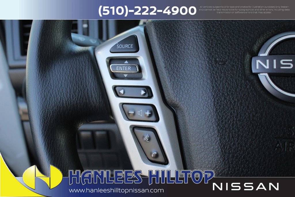 Used 2023 Nissan Titan SV image 25