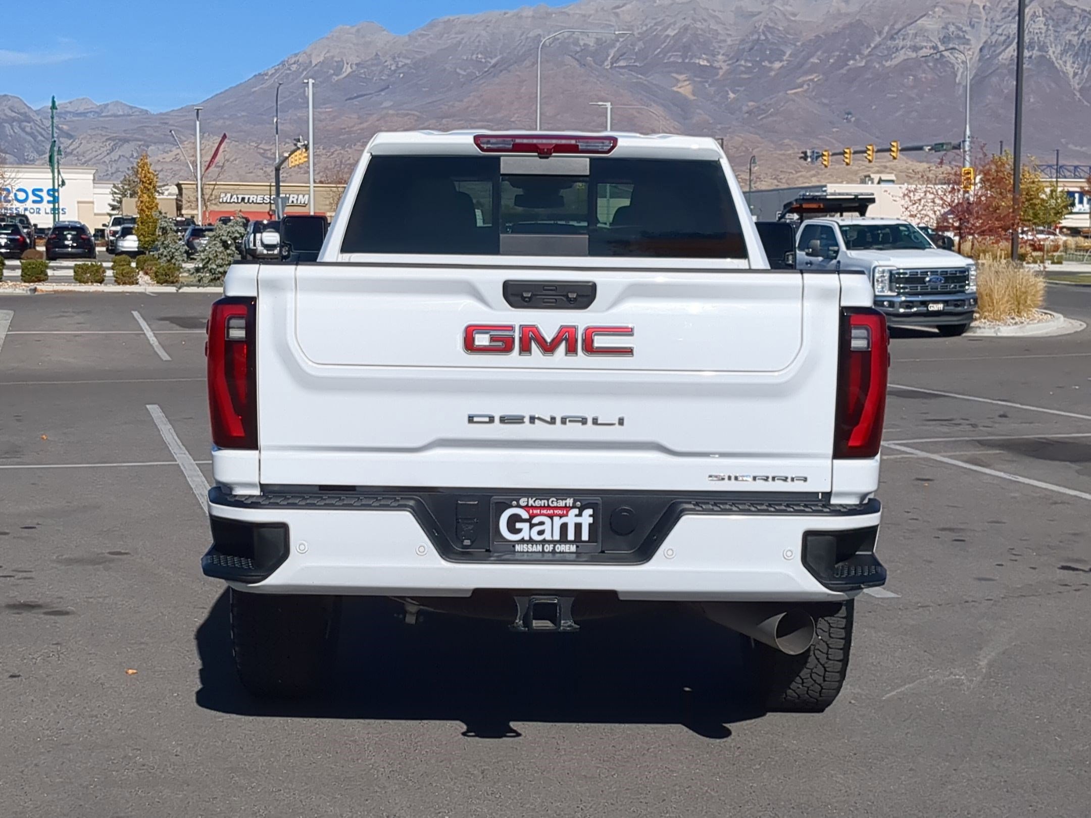 Used 2024 GMC Sierra 2500 Denali image 7