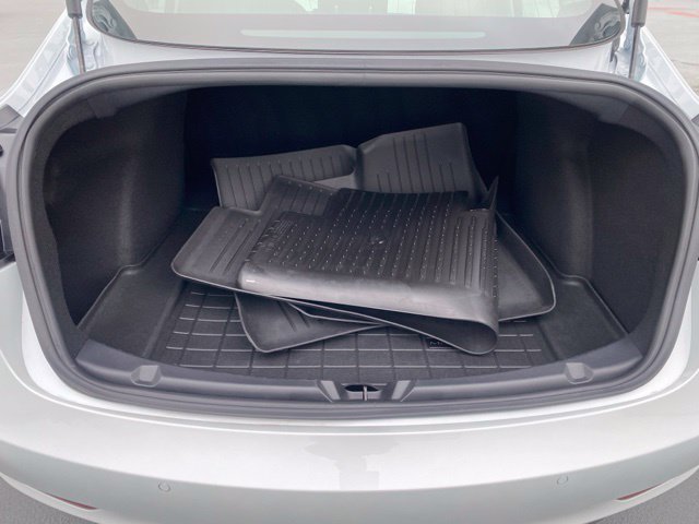 Used 2020 Tesla Model 3 Standard Range Plus RWD image 8