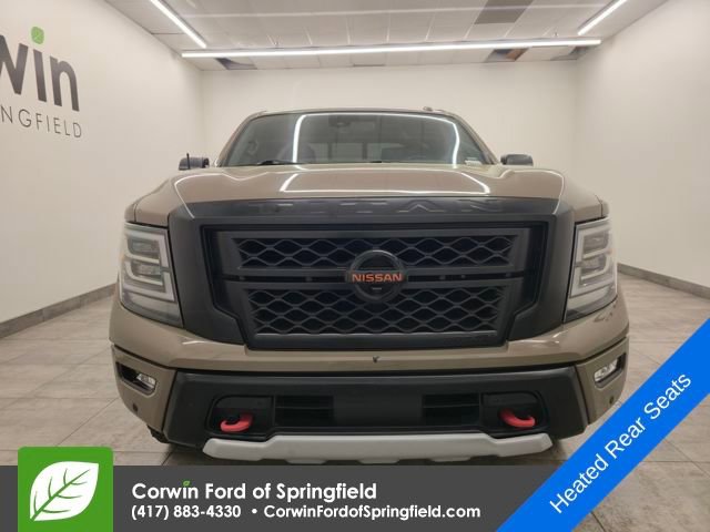 Used 2020 Nissan Titan PRO-4X w/ Pro-4x Convenience Package image 7