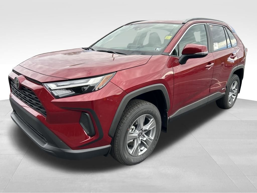 New 2025 Toyota RAV4 XLE
