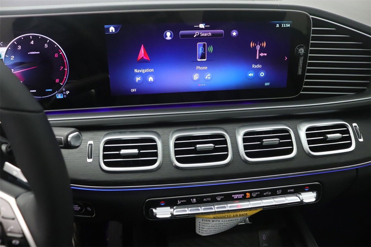 New 2026 Mercedes-Benz GLS 450 4MATIC image 6