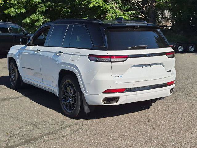 Certified 2024 Jeep Grand Cherokee Summit AWD/4WD image 8