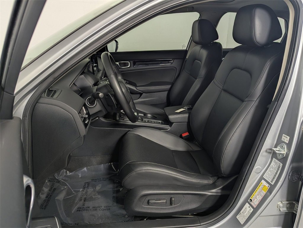 Used 2023 Honda Civic Touring image 12