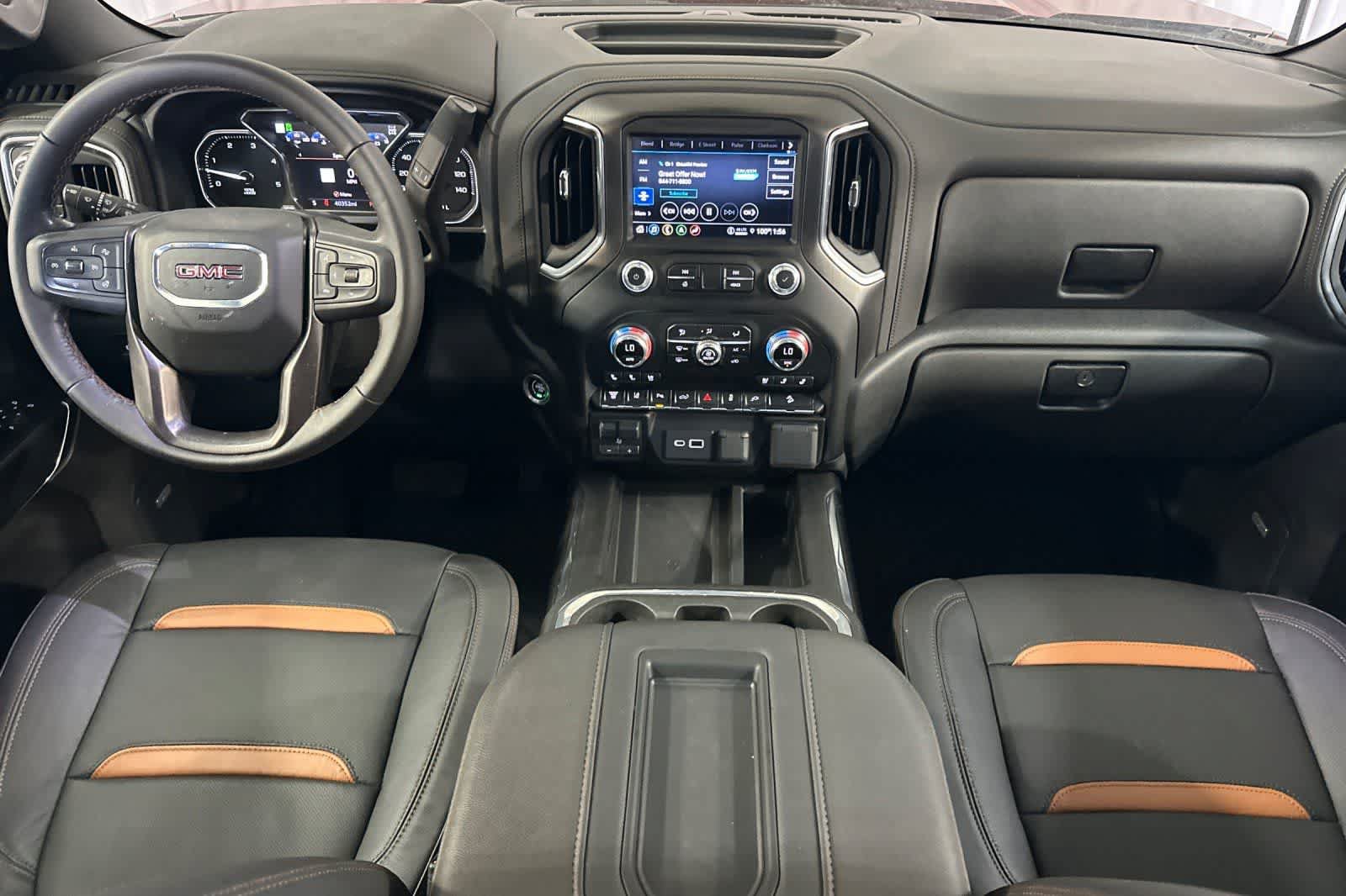 Used 2022 GMC Sierra 2500 AT4 w/ AT4 Premium Plus Package AWD/4WD image 4