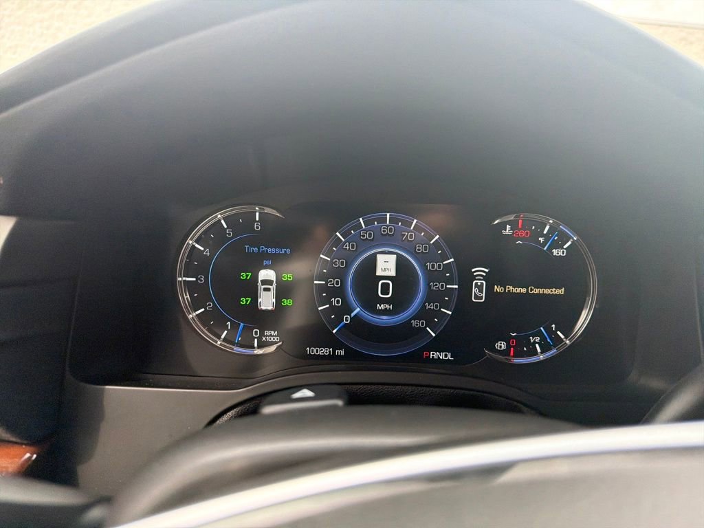 Used 2020 Cadillac Escalade Luxury w/ Escalade Sport Edition image 14