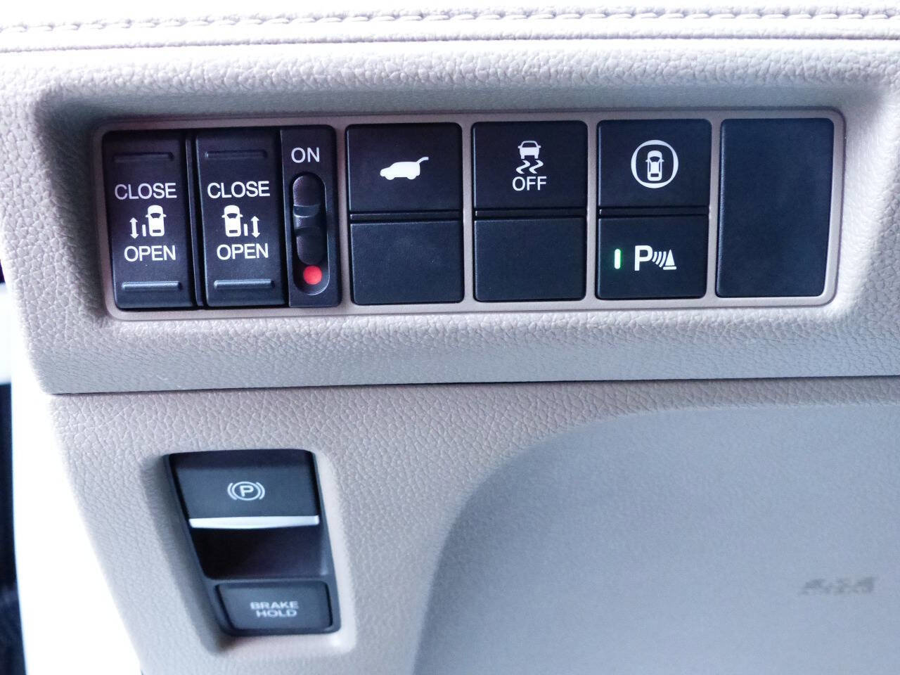 Used 2024 Honda Odyssey Touring image 24