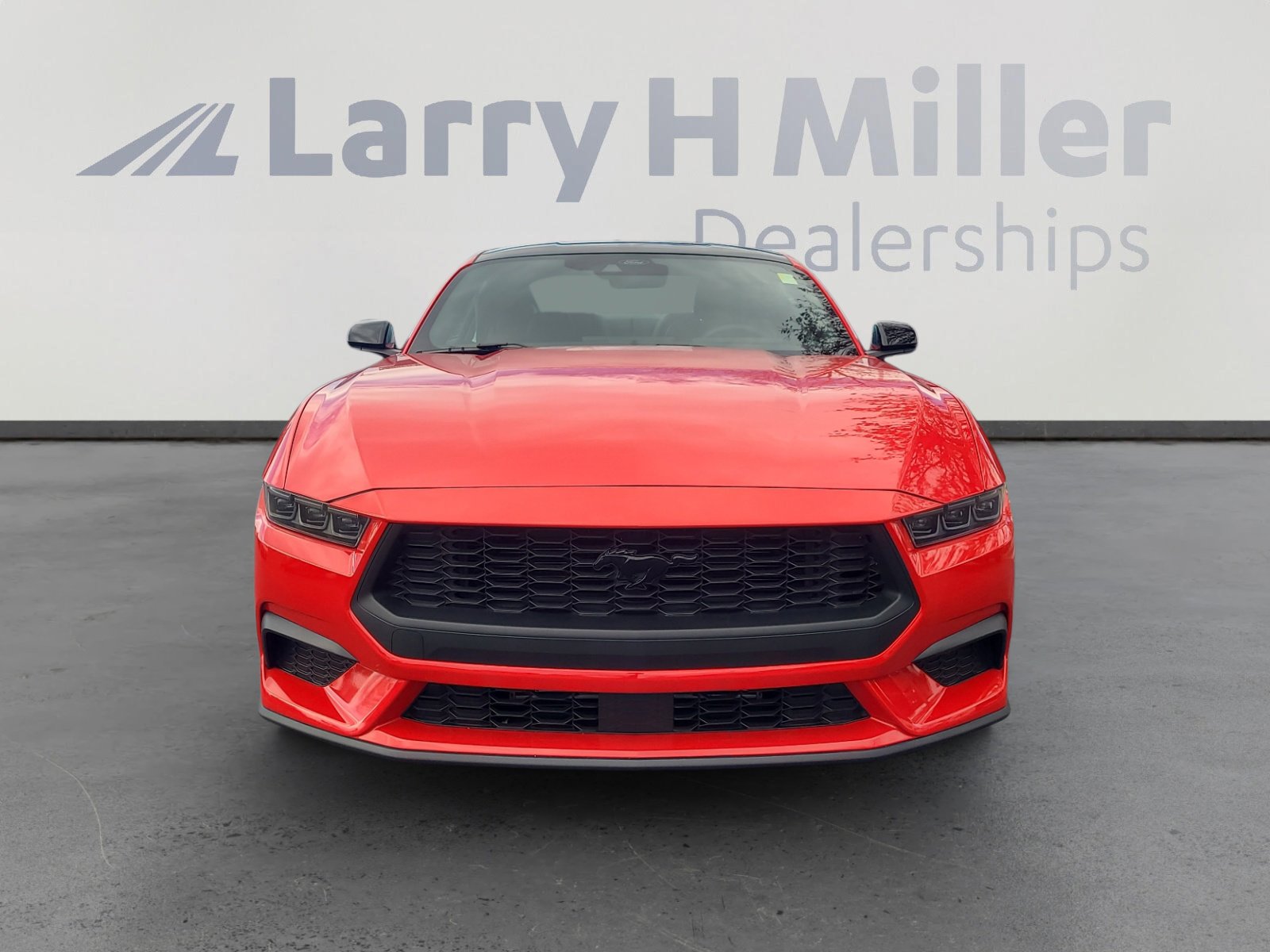 Certified 2024 Ford Mustang Coupe image 8