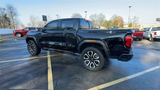 Used 2025 GMC Canyon AT4 w/ Nightfall Edition image 7