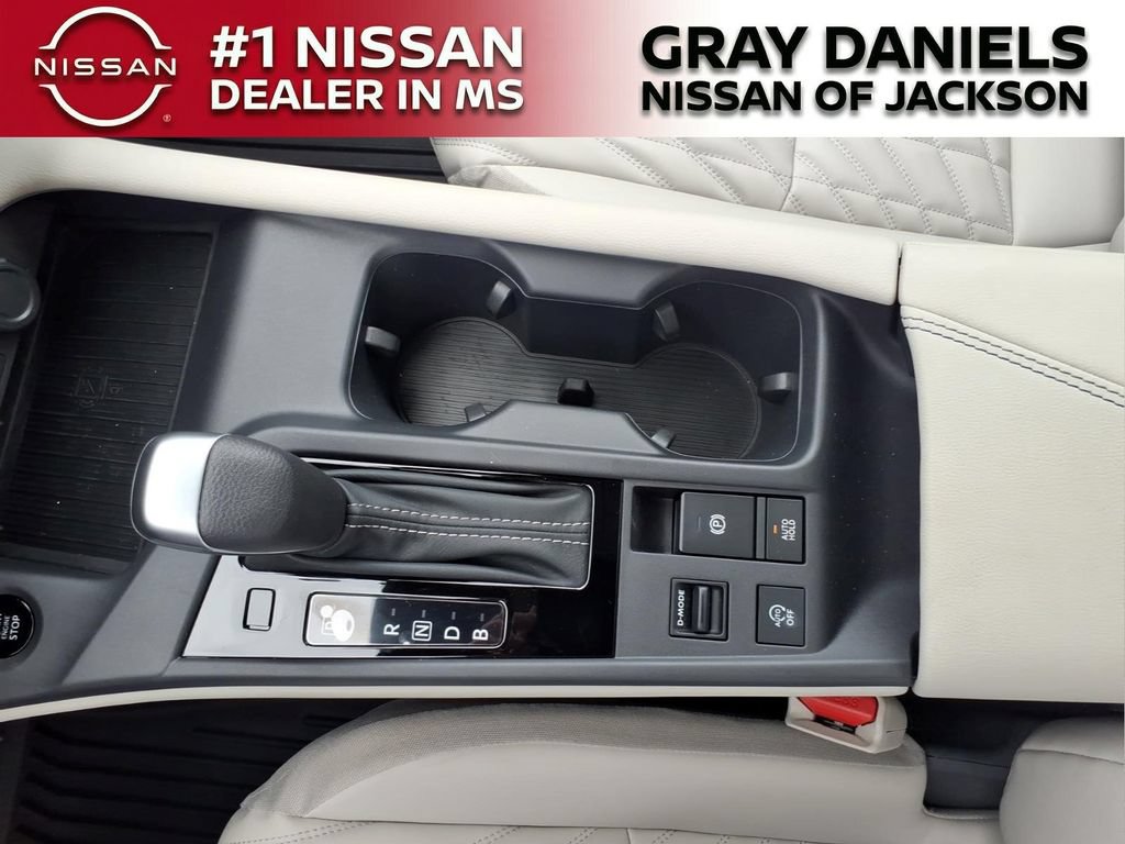 New 2026 Nissan Sentra SL w/ Floor Mat Package FWD image 21