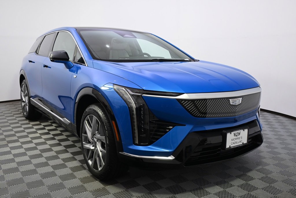 New 2025 Cadillac Optiq Luxury 1 w/ LPO, Floor Liner Package image 8