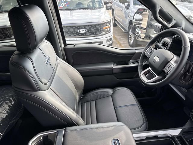 New 2026 Ford F250 Platinum w/ FX4 Off-Road Package image 8