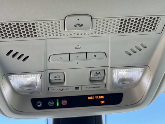 Used 2019 Cadillac XT5 Luxury w/ Advanced Security Package image 19