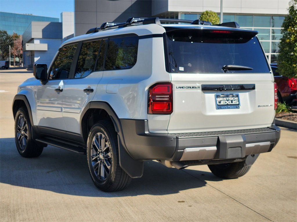 Used 2024 Toyota Land Cruiser image 5