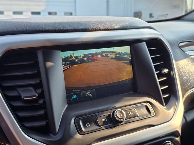 Used 2019 GMC Acadia SLE AWD/4WD image 29