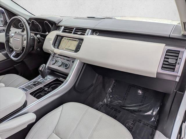 Used 2014 Land Rover Range Rover Sport HSE image 23